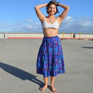 VINTAGE PLEATED MID-CALF SKIRT w/floral design